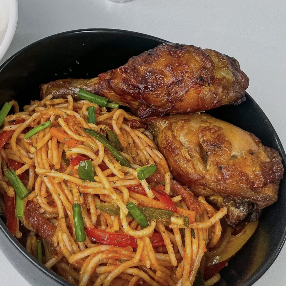 Jollof Spaghetti And Chicken