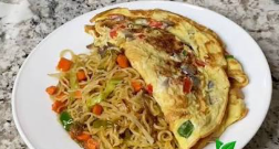 Fried Egg Noodles