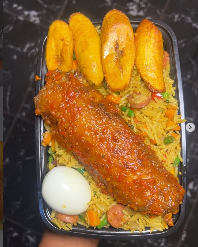 Fried Rice with Turkey, plantain, boiled egg & 1 soft drink