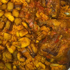 Beef shredded rice with plantain, boiled egg and 1 soft drink