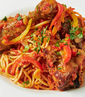 Spaghetti bolognese with turkey