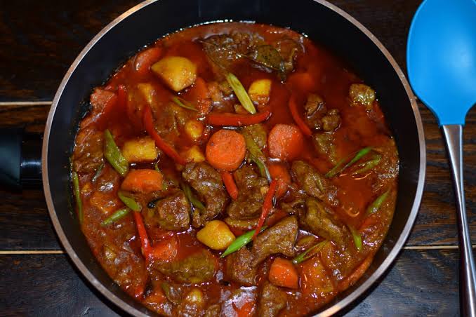 Beef In Curry Sauce