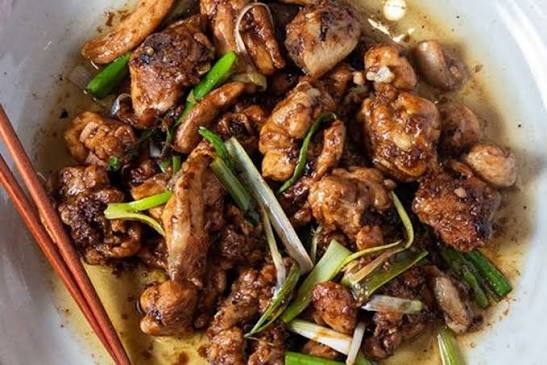 Diced Chicken In Oyster Sauce